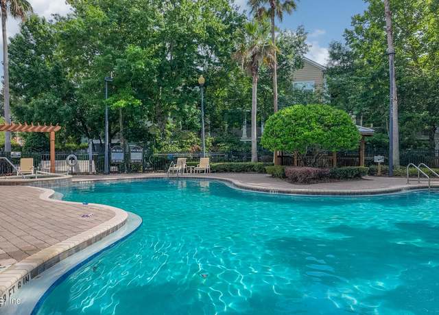 Property at 8550 Touchton Rd #428, Jacksonville, FL 32216, 2 beds, 2 baths