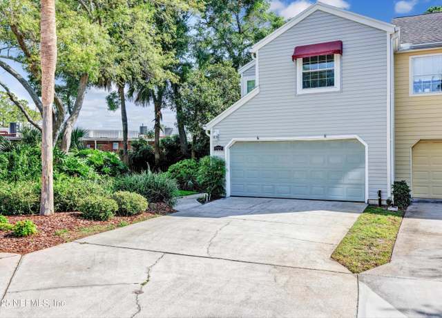 Property at 1522 Sand Dollar Cir, Neptune Beach, FL 32266, 3 beds, 2.5 baths