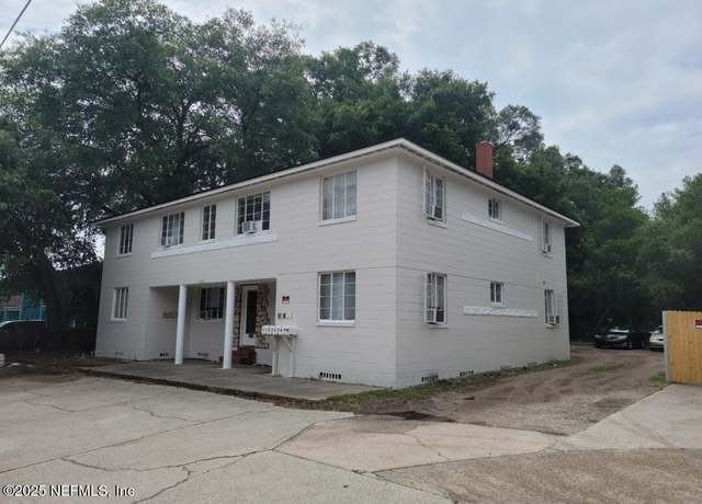 Property at 5718 Merrill Rd, Jacksonville, FL 32277, 12 beds, 4 baths