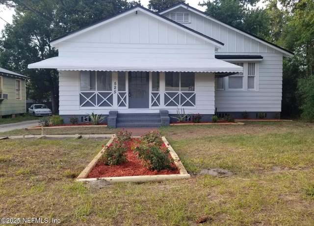 Property at 525 W 66th St, Jacksonville, FL 32208, 5 beds, 3 baths