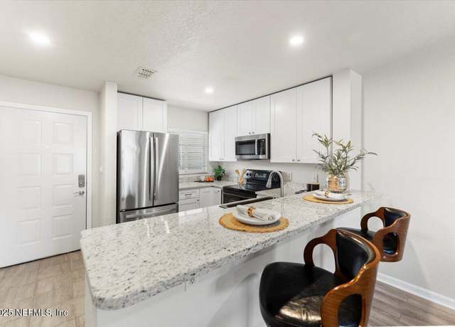 Property at 29 Arbor Club Dr #318, Ponte Vedra Beach, FL 32082, 2 beds, 2 baths