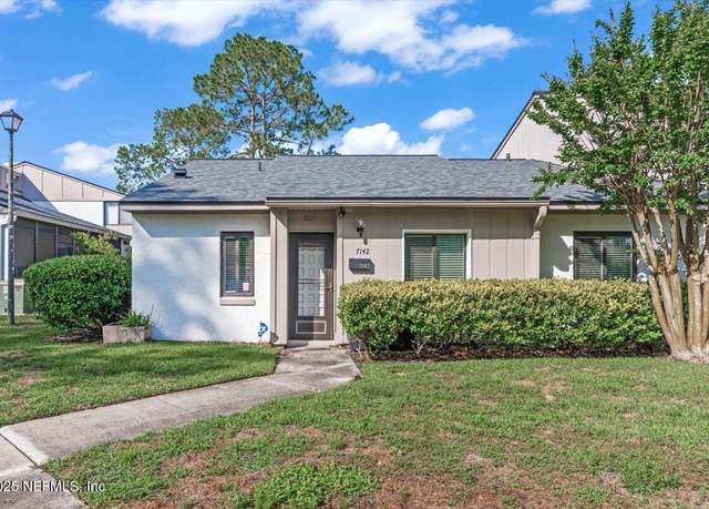 Property at 7142 Cypress Cove Rd #39, Jacksonville, FL 32244, 3 beds, 2 baths