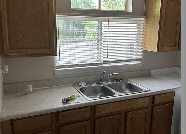 Property at 5435 Alta St, Jacksonville, FL 32208, 2 beds, 1 bath