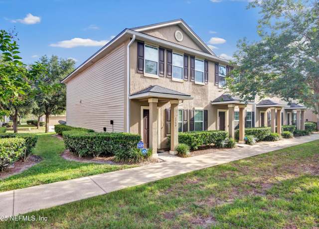 Property at 2754 Hollybrook Ln, Orange Park, FL 32073, 3 beds, 2.5 baths