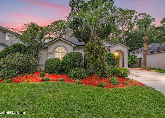 Property at 1554 Linkside Dr, Atlantic Beach, FL 32233, 3 beds, 2 baths