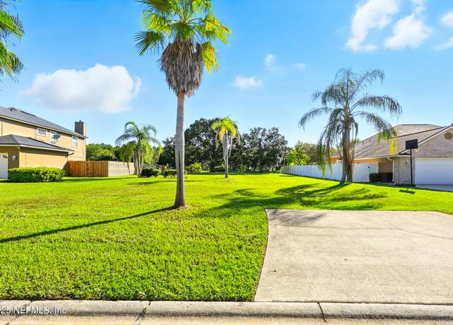 Property at 256 Village Green Ave, St. Johns, FL 32259
