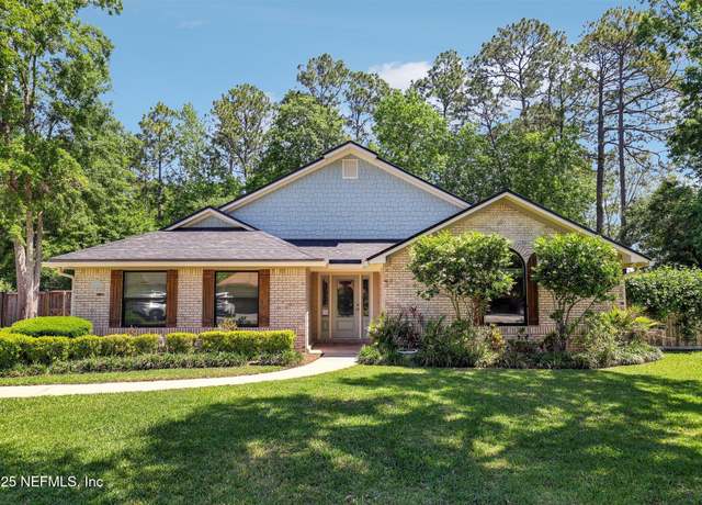 Property at 10471 Spotted Fawn Ln, Jacksonville, FL 32257, 3 beds, 2 baths