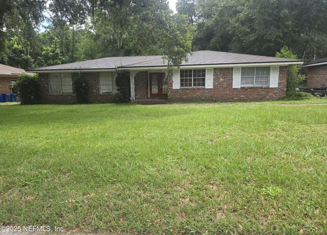 Property at 1006 Parkridge Cir W, Jacksonville, FL 32211, 4 beds, 3 baths