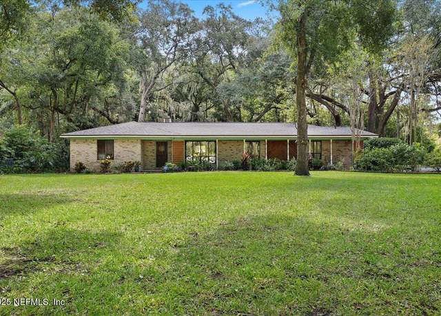 Property at 10567 Scott Mill Rd, Jacksonville, FL 32257, 3 beds, 2.5 baths