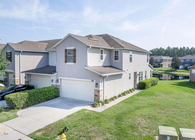 Property at 6033 Bartram Village Dr, Jacksonville, FL 32258, 2 beds, 2.5 baths