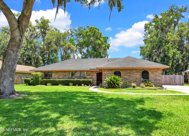Property at 3111 Old Port Cir E, Jacksonville, FL 32216, 4 beds, 2.5 baths