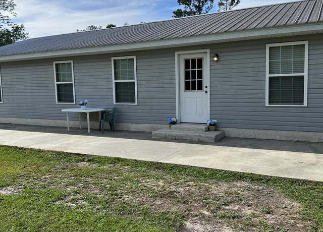 Property at 4079 Lyman Hendry Rd, Perry, FL 32347, 2 beds, 2 baths