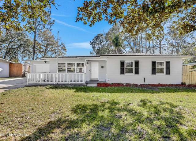 Property at 5448 Lori Dr S, Jacksonville, FL 32207, 3 beds, 2 baths