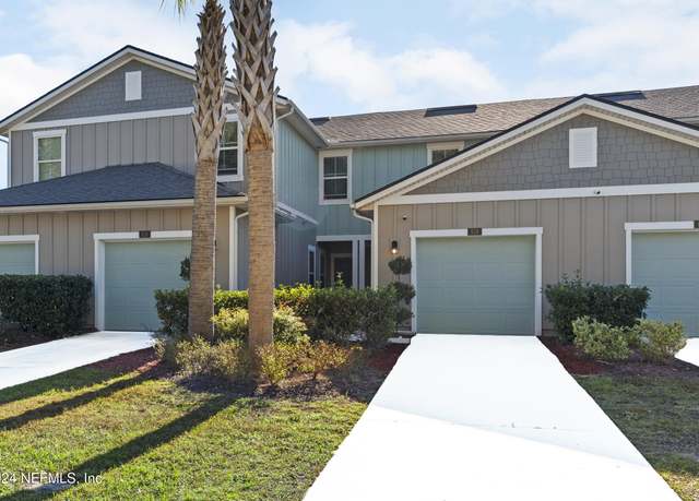 Property at 816 Capitol Pkwy, Jacksonville, FL 32218, 2 beds, 2.5 baths