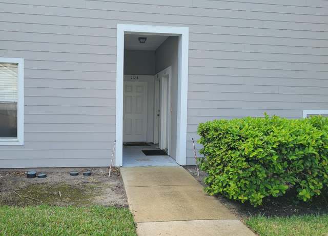 Property at 7053 Snowy Canyon Dr #104, Jacksonville, FL 32256, 3 beds, 2 baths