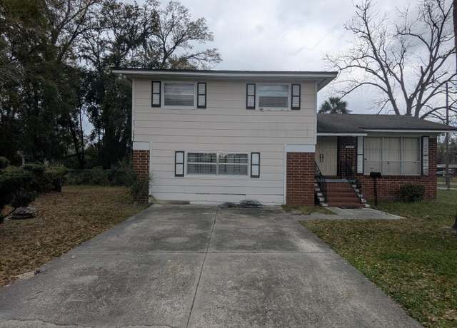 Property at 7020 Richardson Rd, Jacksonville, FL 32209, 3 beds, 3 baths