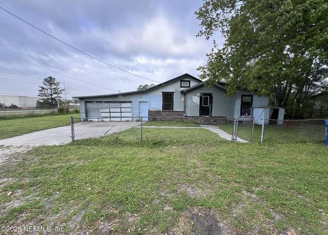 Property at 12306 Desoto St, Jacksonville, FL 32218, 3 beds, 2 baths