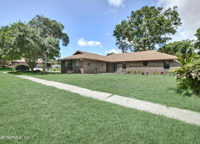 Property at 2210 Broadwater Dr, Jacksonville, FL 32225, 3 beds, 2.5 baths