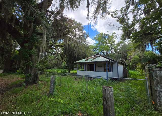 Property at 1336 Hogan Ln, Jacksonville, FL 32221, 2 beds, 1 bath