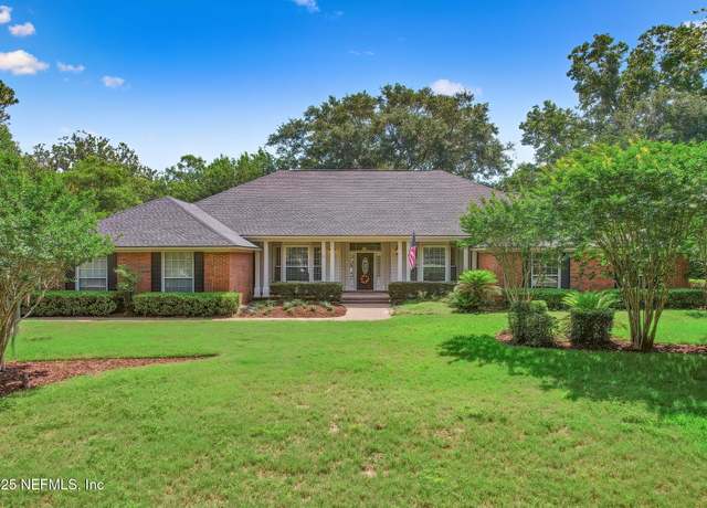 Property at 8127 Middle Fork Ln, Jacksonville, FL 32256, 4 beds, 4.5 baths