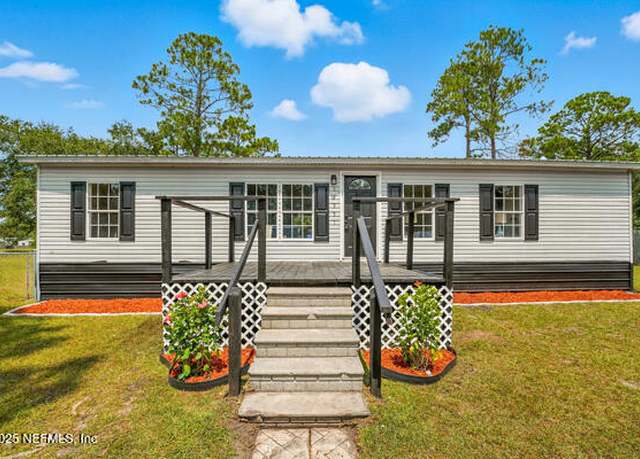 Property at 11351 Kittrell Ln, Jacksonville, FL 32220, 3 beds, 2 baths