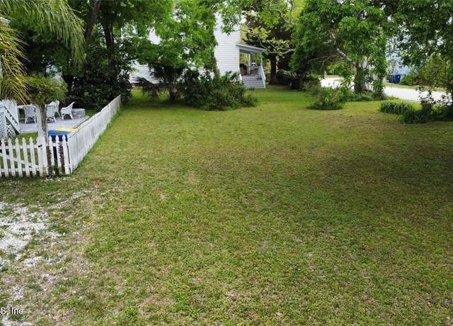 Property at 811 White St, Fernandina Beach, FL 32034