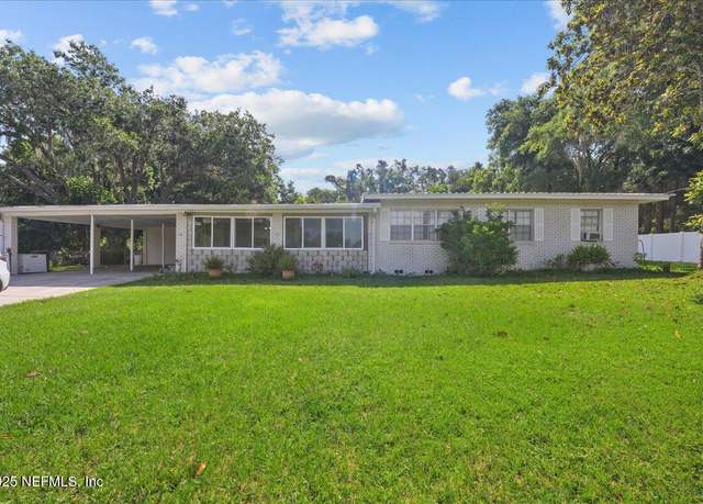 Property at 460 Highway 17, San Mateo, FL 32187, 3 beds, 2 baths
