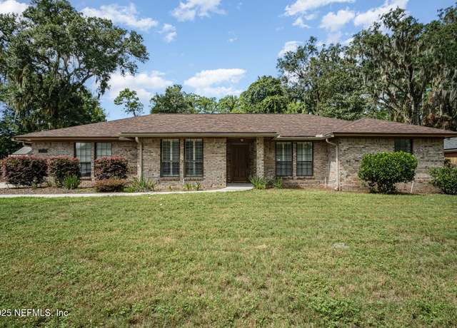 Property at 12046 Acornshell Way, Jacksonville, FL 32223, 4 beds, 2 baths