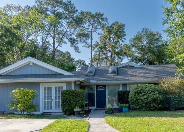 Property at 12785 Maricopa Way, Jacksonville, FL 32246, 4 beds, 3 baths