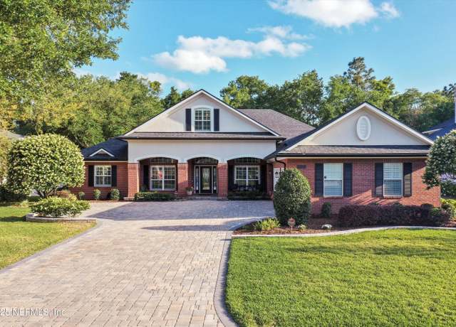 Property at 1035 W Dorchester Dr, St. Johns, FL 32259, 5 beds, 4 baths