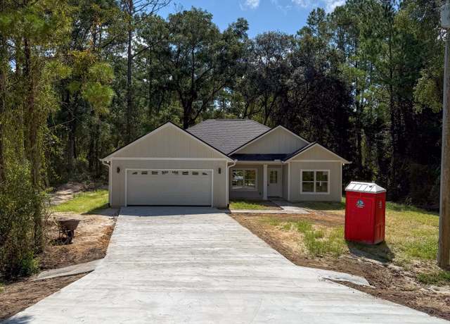 Property at 123 Ramsey Dr, Melrose, FL 32138, 3 beds, 2 baths