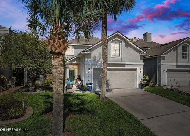 Property at 611 Selva Lakes Cir, Atlantic Beach, FL 32233, 4 beds, 2.5 baths