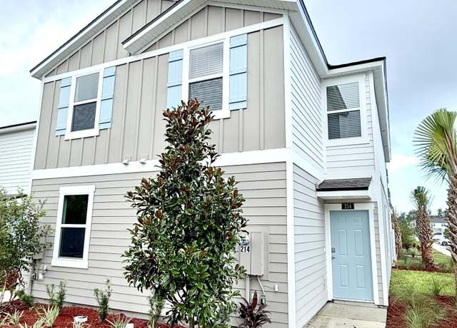 Property at 214 Palmetto Ridge Rd, FL 32095, 3 beds, 2 baths