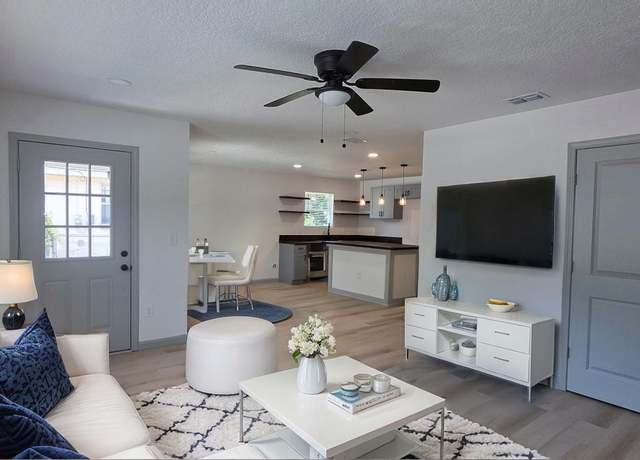 Property at 1625 W 27th St, Jacksonville, FL 32209, 4 beds, 2 baths