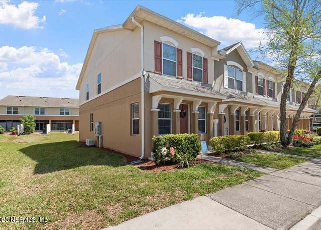 Property at 13057 Shallowater Rd, Jacksonville, FL 32258, 2 beds, 2.5 baths