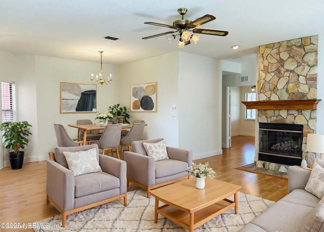 Property at 1589 Cove Landing Dr, Jacksonville, FL 32233, 4 beds, 2 baths