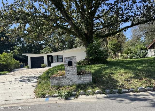 Property at 7942 Helston Dr, Jacksonville, FL 32208, 3 beds, 2 baths