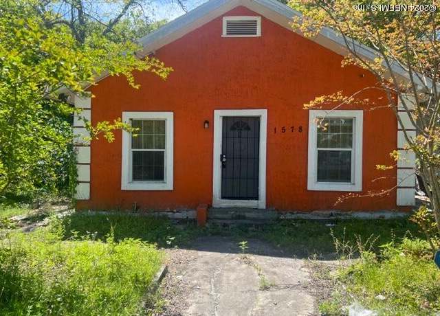 Property at 1578 W 31st St, Jacksonville, FL 32209, 3 beds, 2 baths
