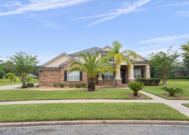 Property at 1127 Emilys Walk Ln W, Jacksonville, FL 32221, 4 beds, 3.5 baths