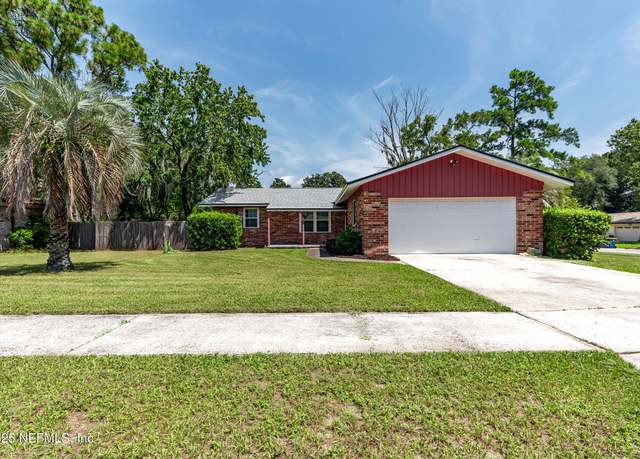Property at 6149 Post Oak Rd W, Jacksonville, FL 32277, 3 beds, 2 baths