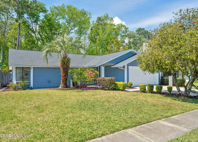Property at 2124 Aztec Dr W, Jacksonville, FL 32246, 3 beds, 2 baths