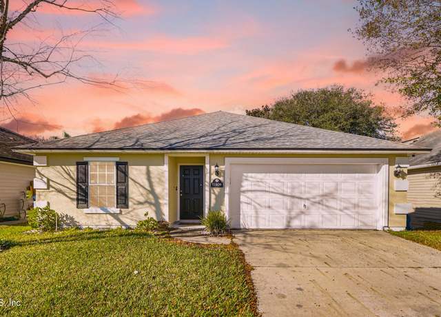 Property at 11908 Hayden Lakes Cir, Jacksonville, FL 32218, 3 beds, 2 baths