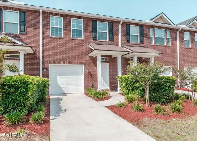 Property at 1580 Landau Rd, Jacksonville, FL 32225, 3 beds, 2.5 baths