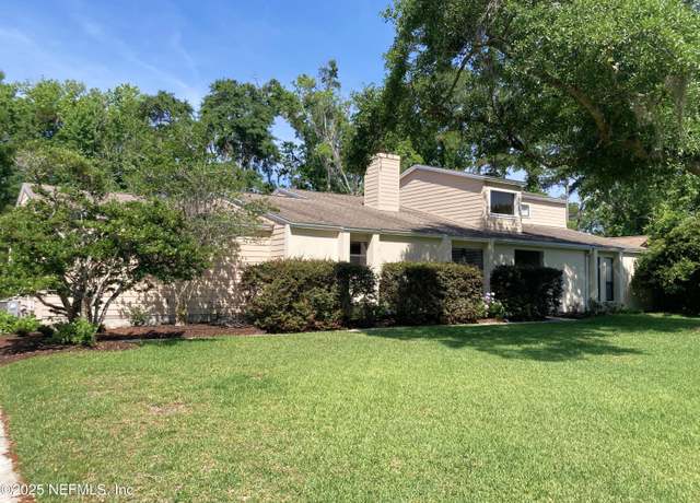 Property at 2764 Admirals Walk Dr E, Orange Park, FL 32073, 4 beds, 2.5 baths