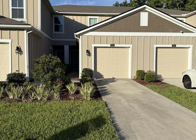 Property at 232 Aralia Ln, Jacksonville, FL 32216, 2 beds, 2.5 baths