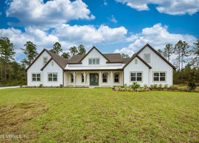 Property at 36166 Pitch Ln, Hilliard, FL 32046, 4 beds, 4.5 baths