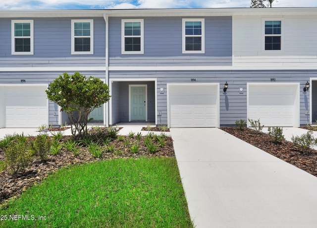 Property at 1894 Normandy Pines Ln, Jacksonville, FL 32221, 3 beds, 2.5 baths