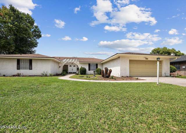 Property at 4324 Charleston Ln, Jacksonville, FL 32210, 4 beds, 2 baths
