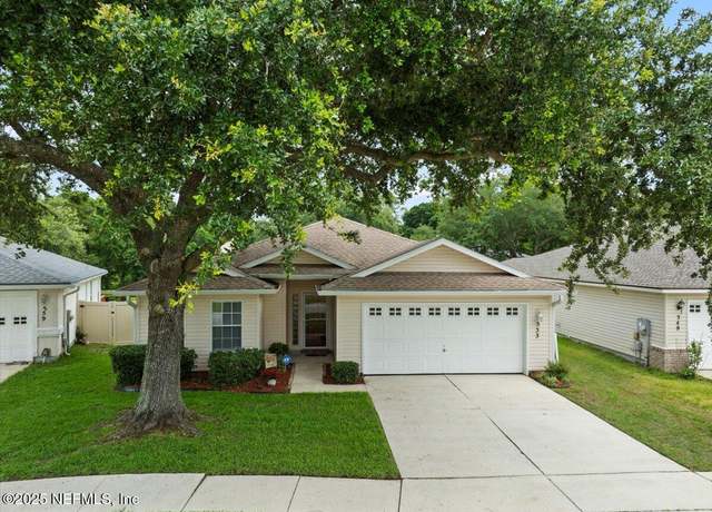 Property at 553 Chancellor Dr E, Jacksonville, FL 32225, 3 beds, 2 baths
