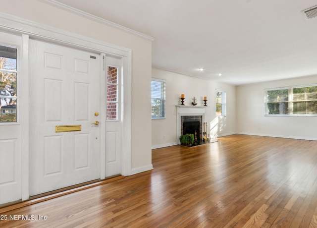 Property at 5140 Ortega Blvd, Jacksonville, FL 32210, 3 beds, 2 baths